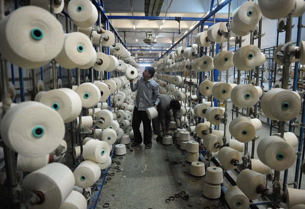 Picture for blog Pakistan’s Textile Industry: Challenges & Opportunities 
